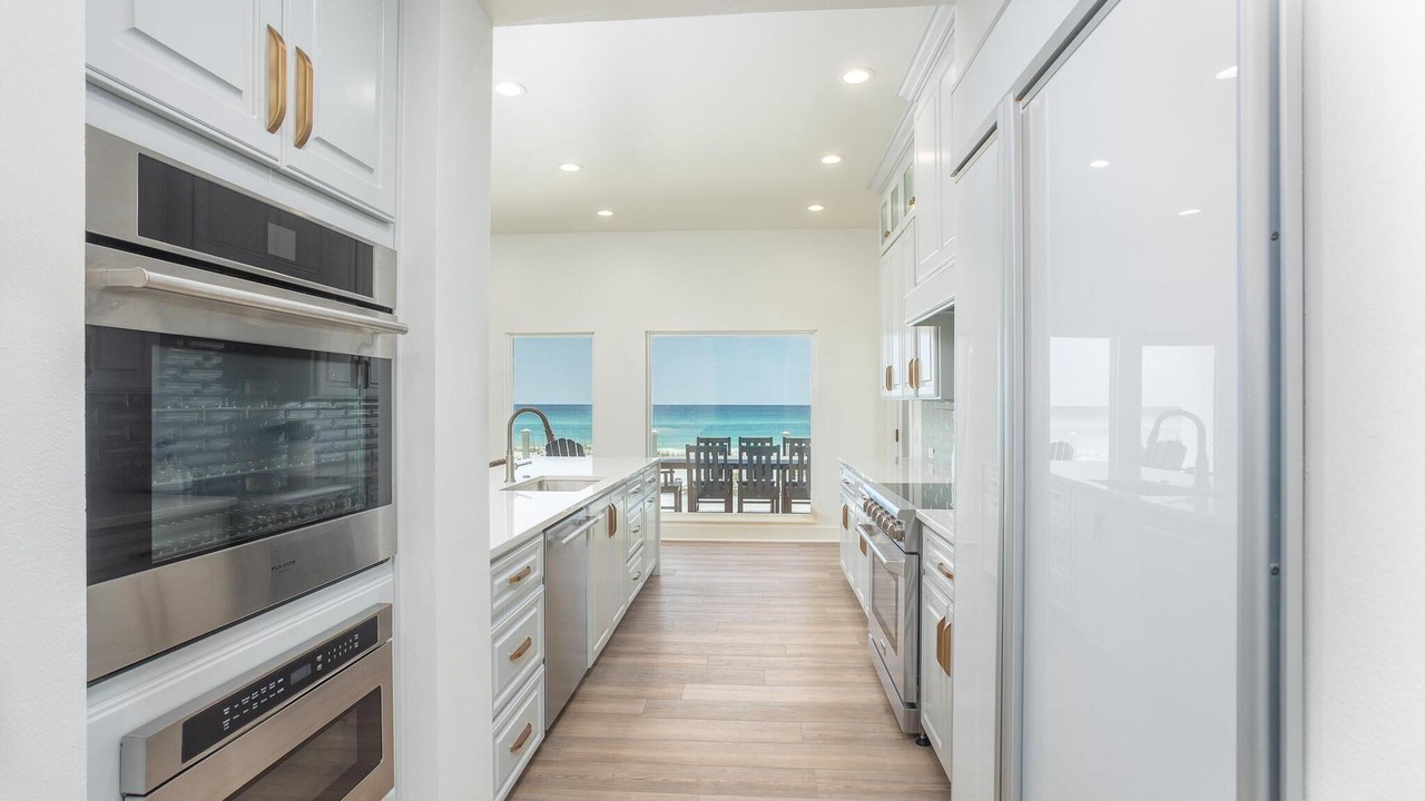 Photo of Kitchen in Pensacola Beach
