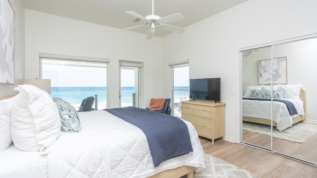 Photo of Bedroom in Pensacola Beach