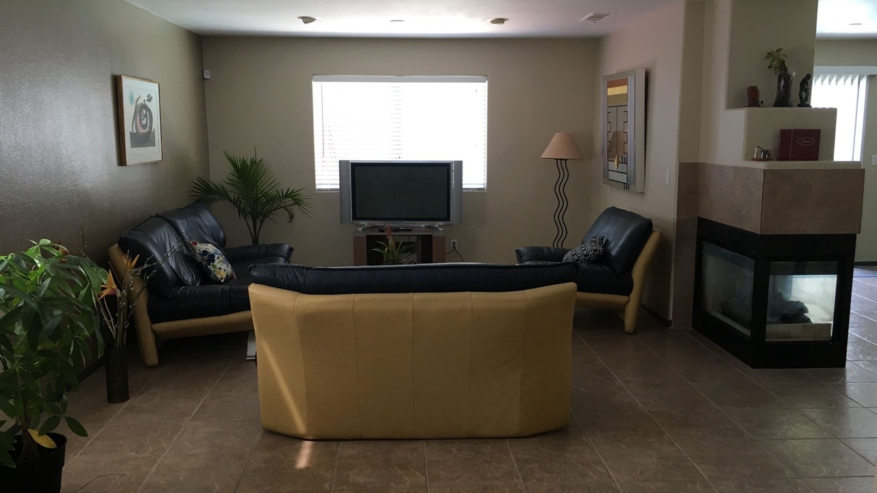 Photo of Livingroom in Centennial Hills