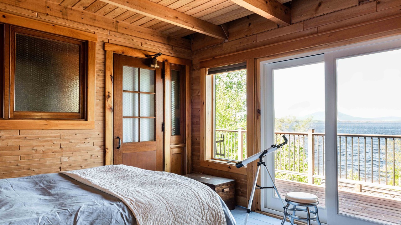 Photo of Bedroom in North Penobscot