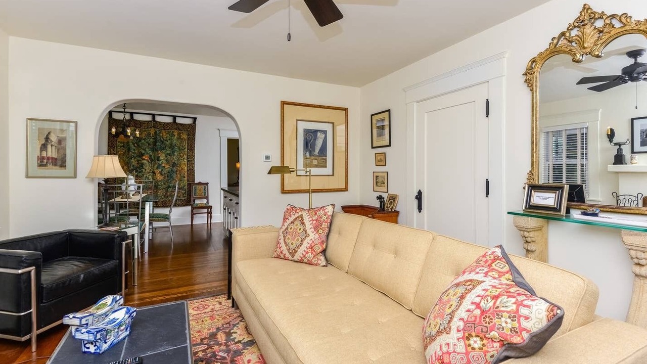 Photo of Livingroom in Park West