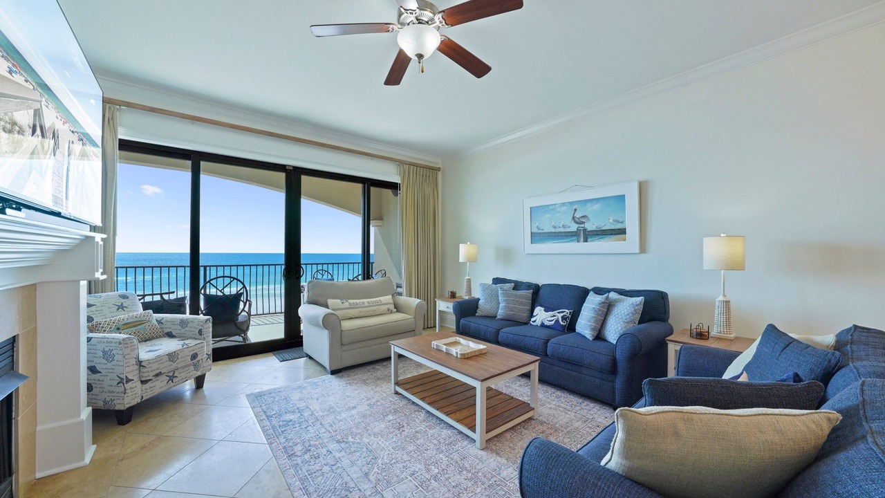 Photo of Livingroom in Crystal Beach