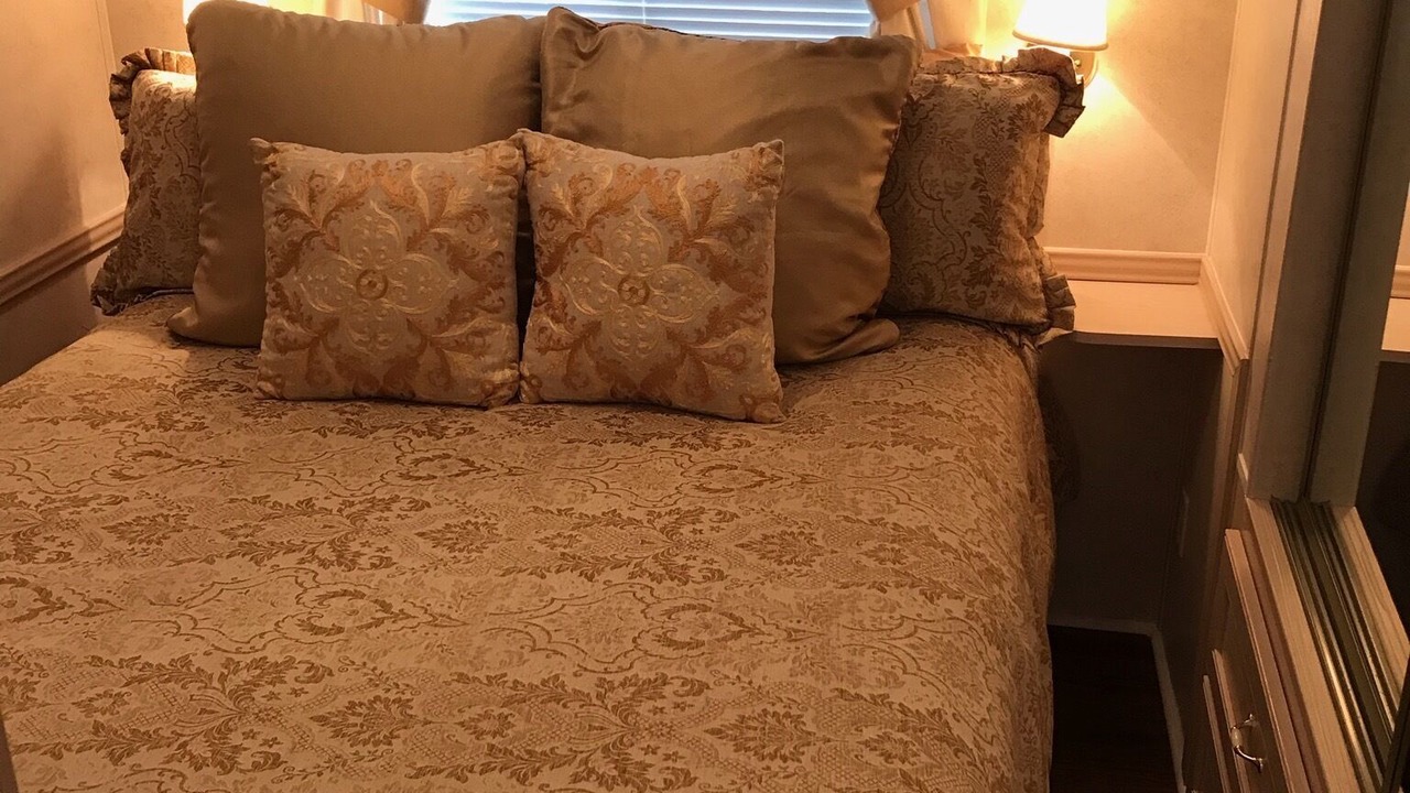 Photo of Bedroom in Upper Grand Lagoon