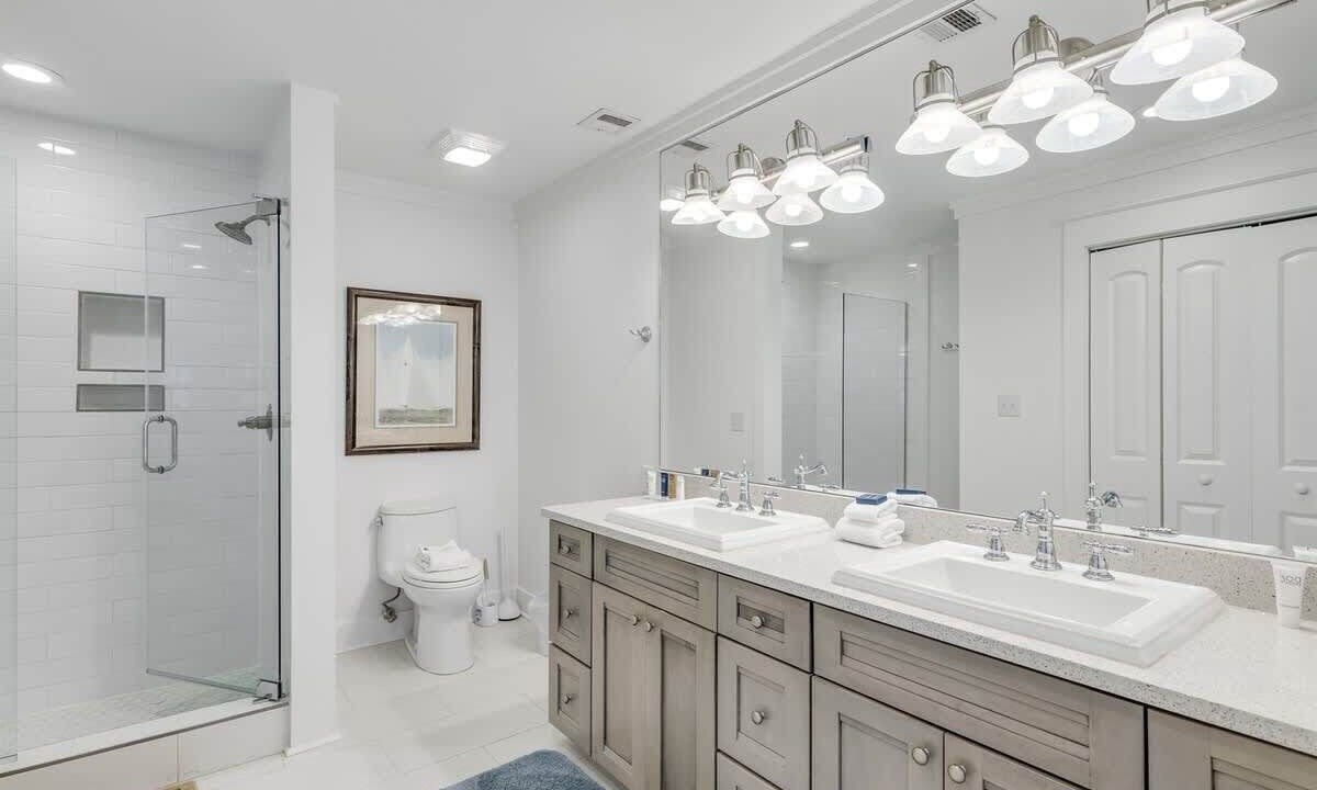 Photo of Bathroom in Seacrest