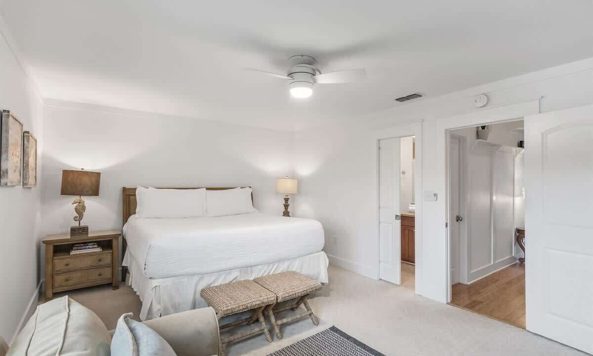 Photo of Bedroom in Seacrest