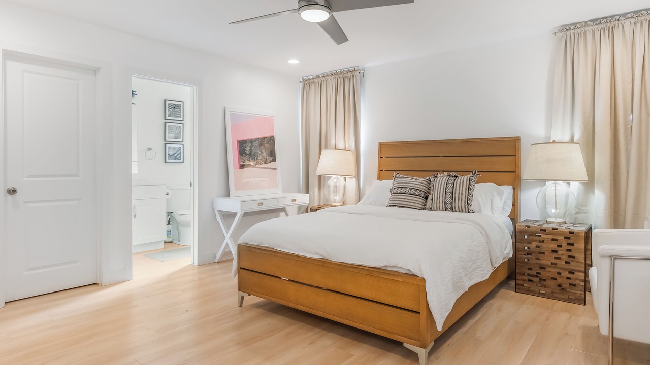 Photo of Bedroom in North Central