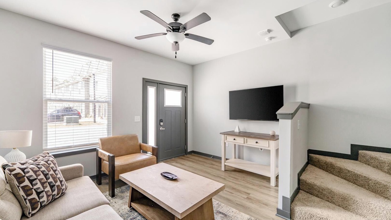 Photo of Livingroom in Northwest Pensacola