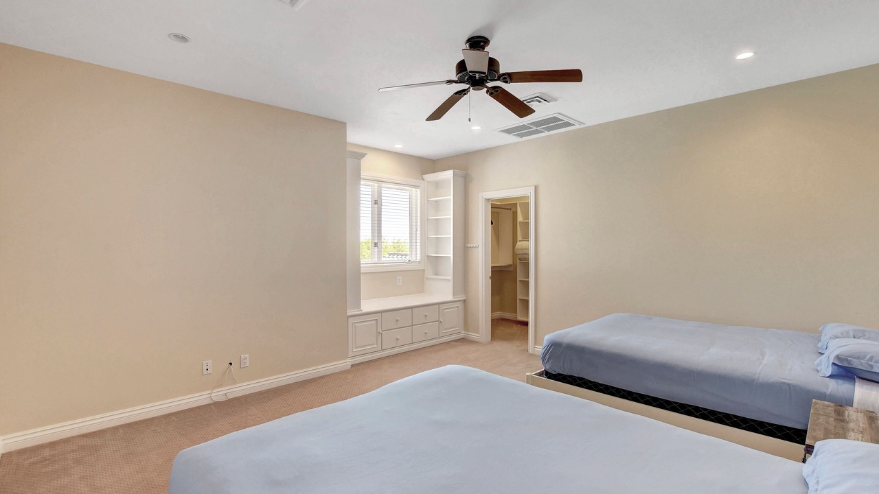 Photo of Bedroom in Spring Valley