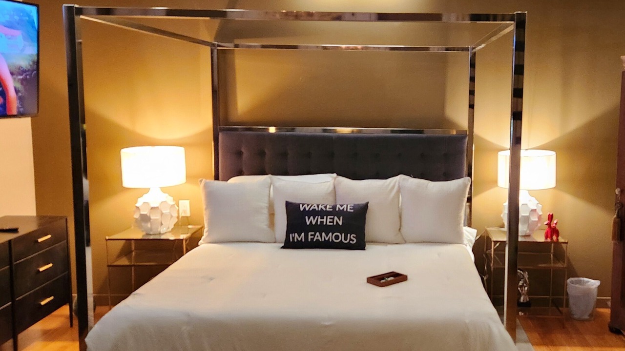 Photo of Bedroom in Studio City