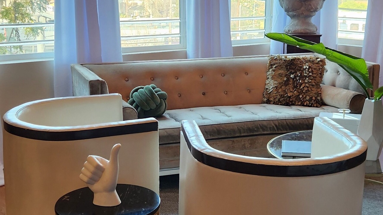 Photo of Livingroom in Studio City
