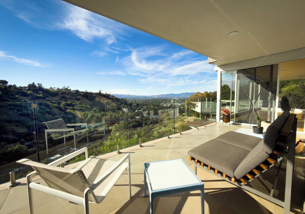 Photo of Patio Balcony in Sherman Oaks