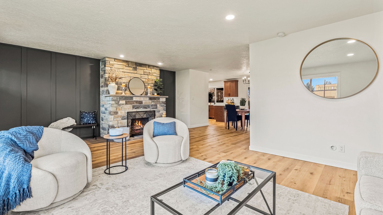Photo of Livingroom in Caldwell
