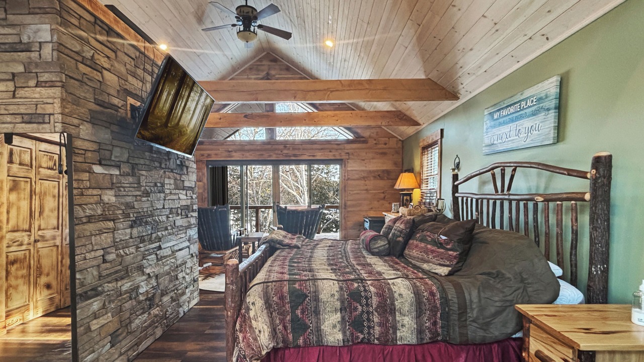 Photo of Bedroom in Beaver Cove