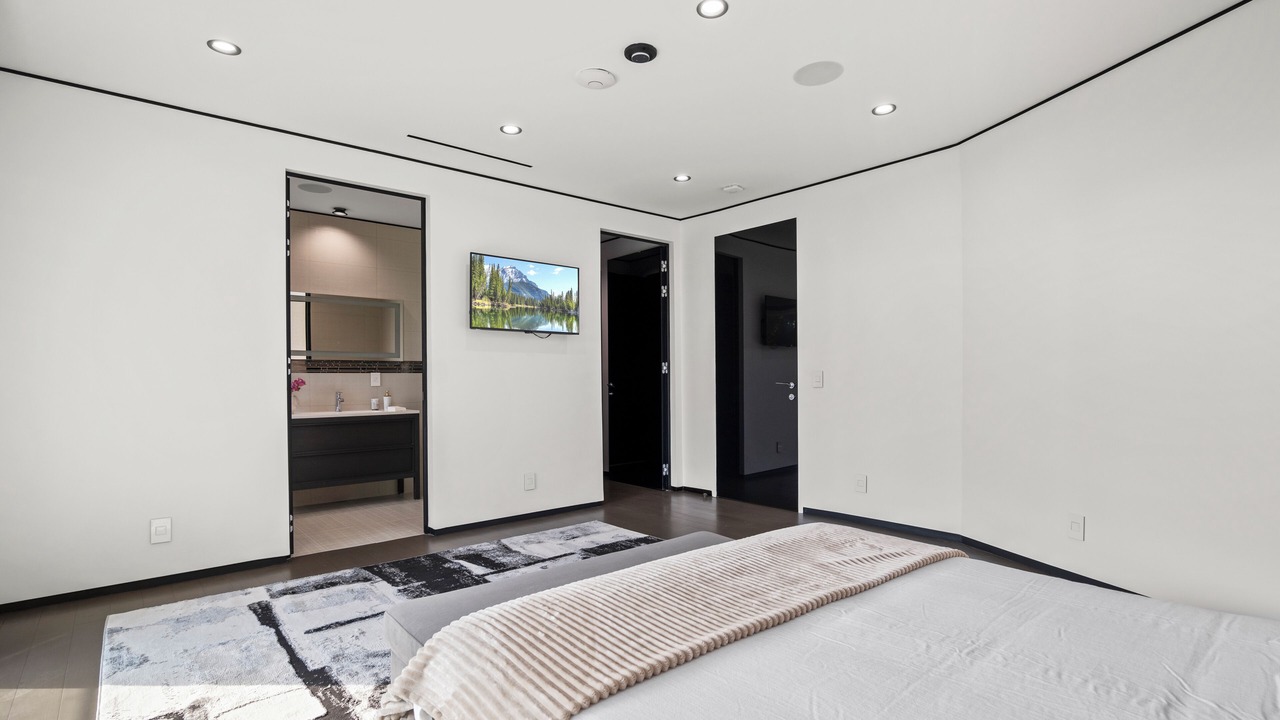 Photo of Bedroom in Elysian Heights