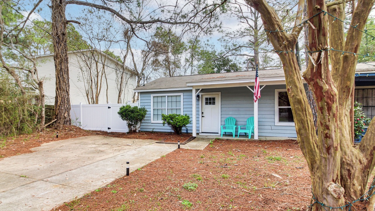Photo of Outdoor in Myrtle Grove
