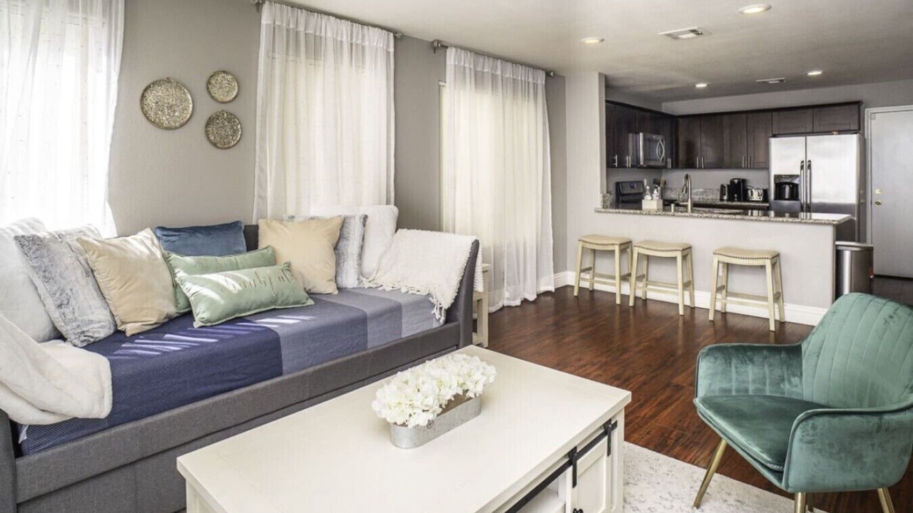 Photo of Livingroom in Rhodes Ranch
