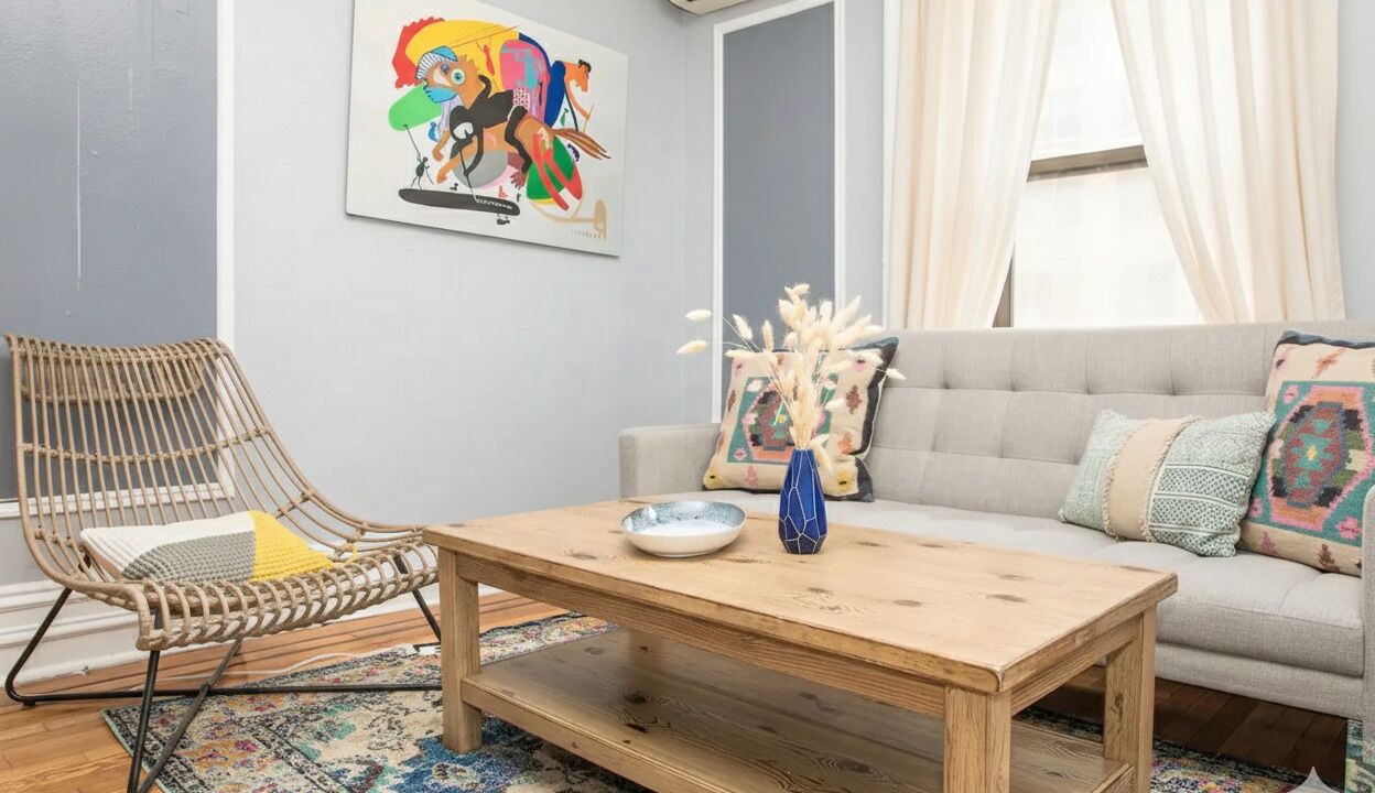 Photo of Livingroom in Central Park South