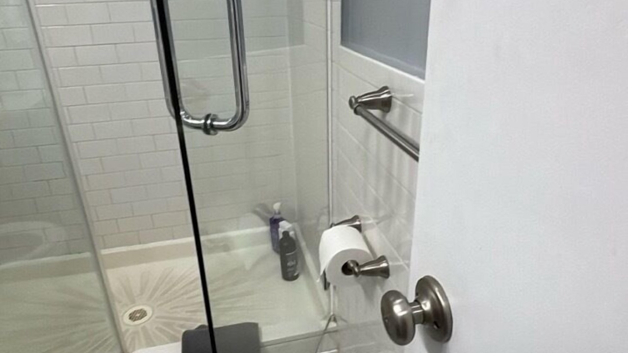 Photo of Bathroom in Central Park South