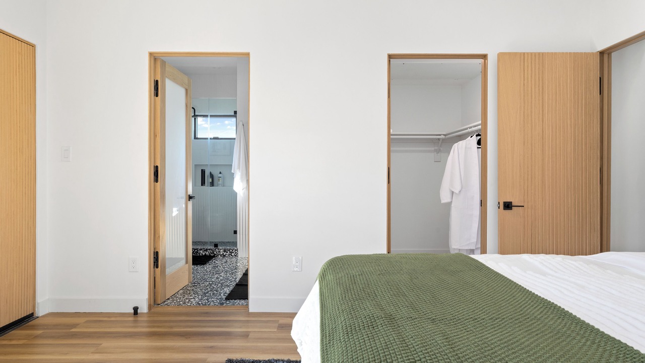 Photo of Bedroom in Historic Filipinotown