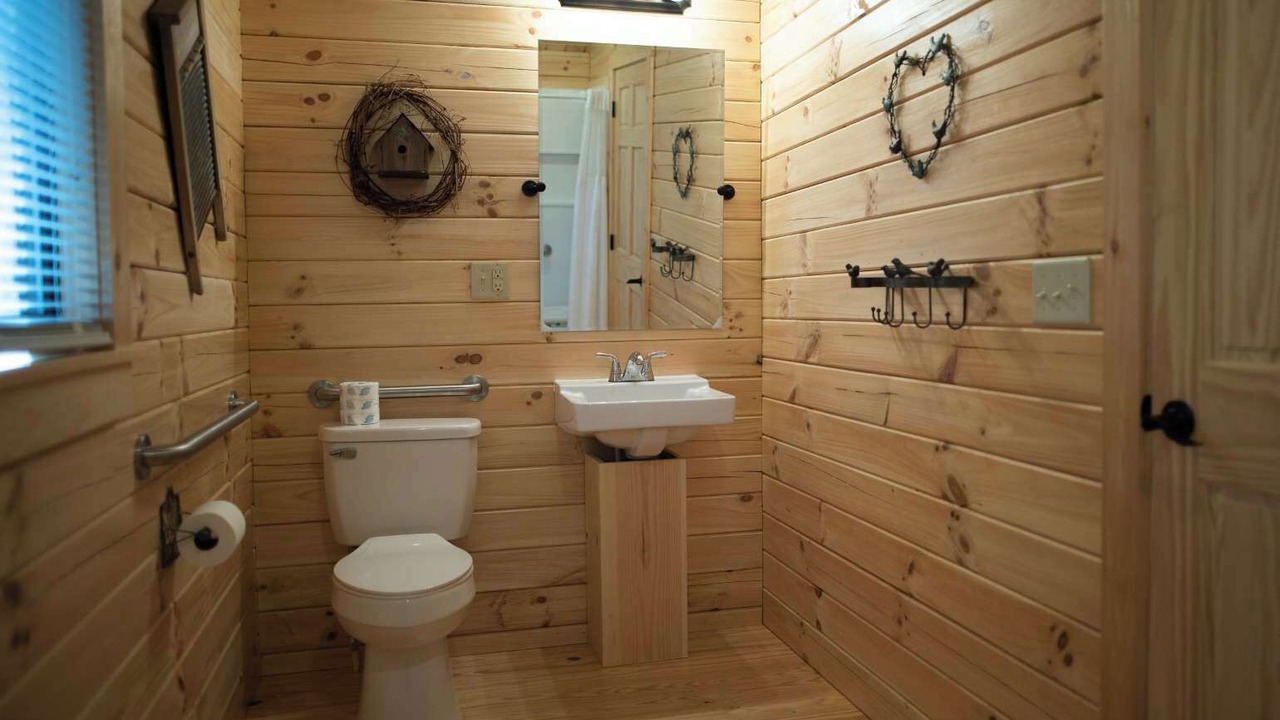 Photo of Bathroom in Narvon