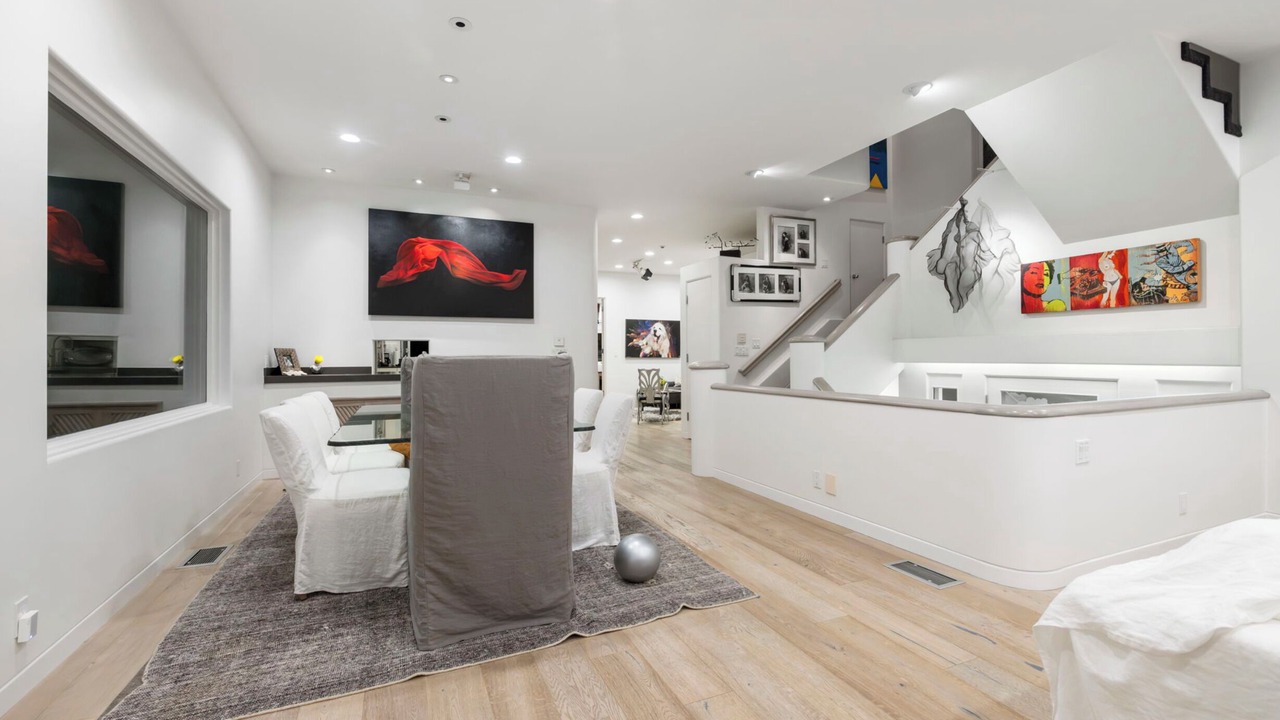 Photo of Bedroom in Silver Strand
