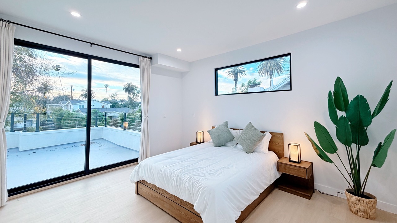 Photo of Bedroom in Mid Central