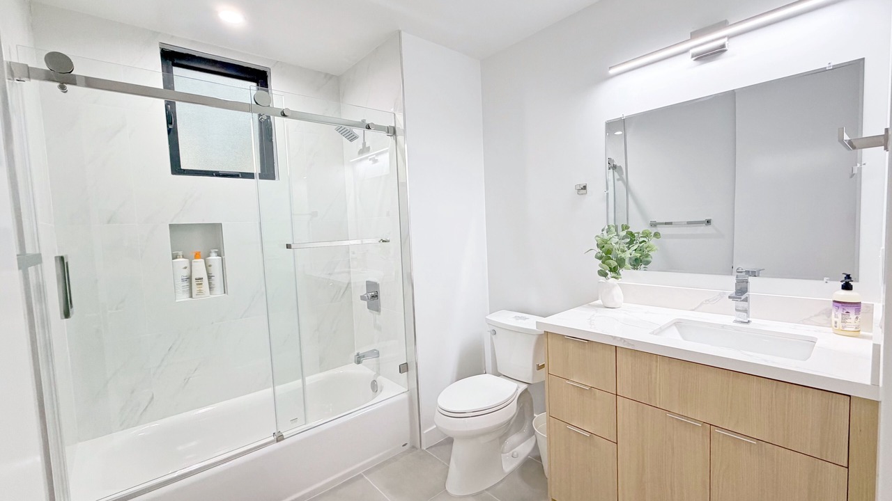 Photo of Bathroom in Mid Central