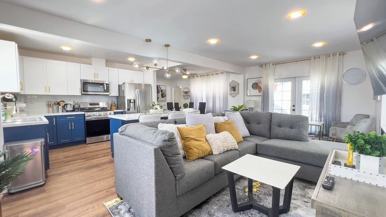 Photo of Livingroom in Belmont Shore