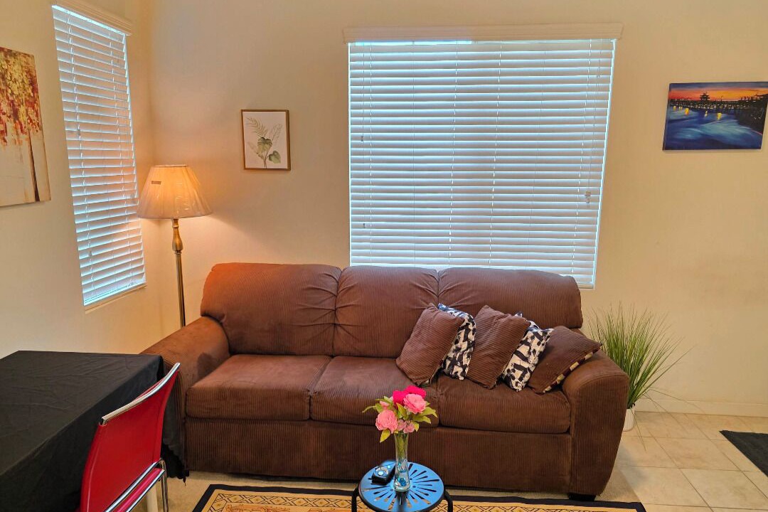 Photo of Livingroom in Ontario