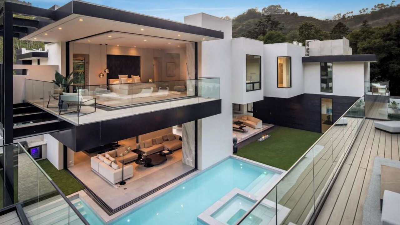 Photo of Patio Balcony in Bel Air