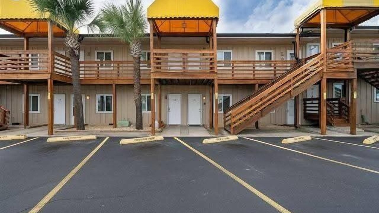 Photo of Outdoor in Thomas Drive