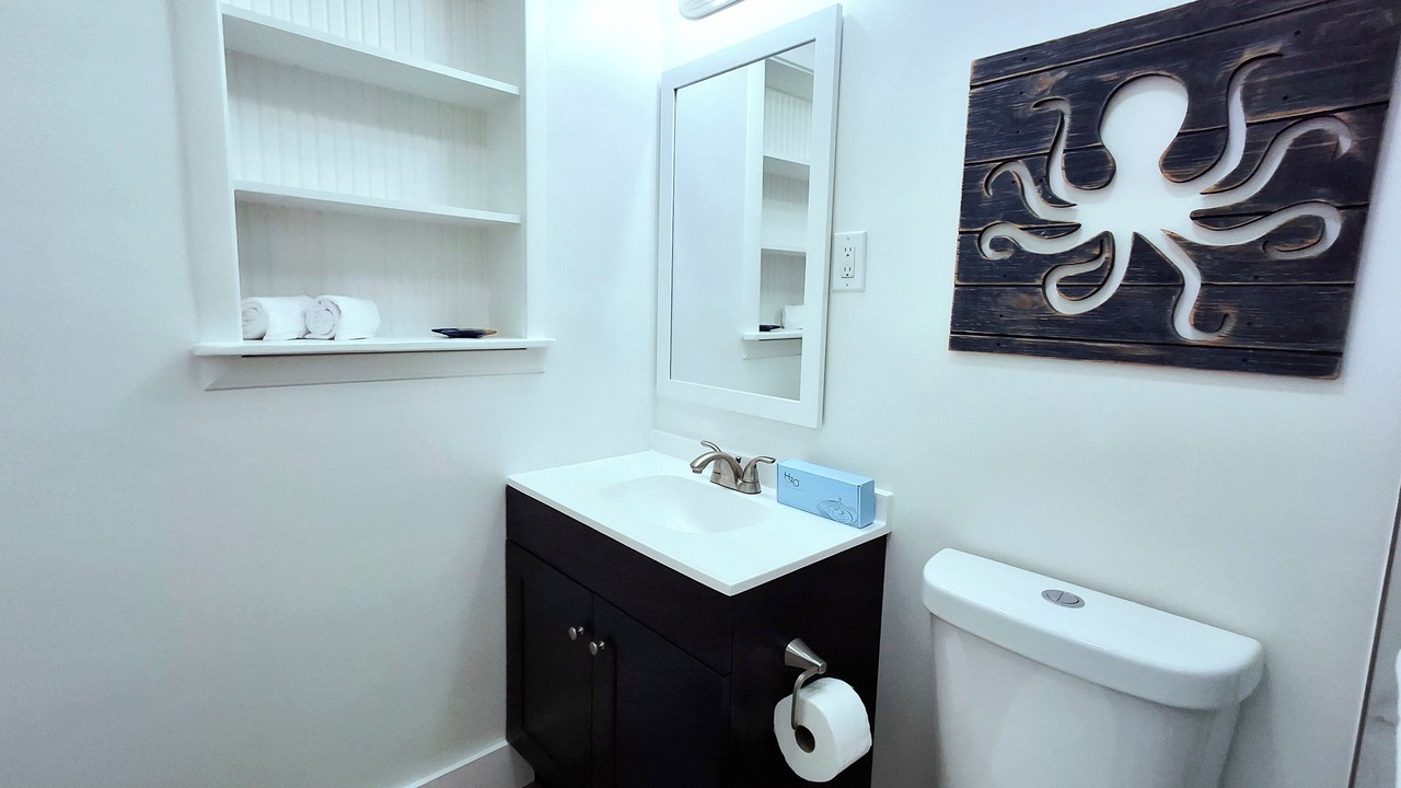 Photo of Bathroom in Thomas Drive
