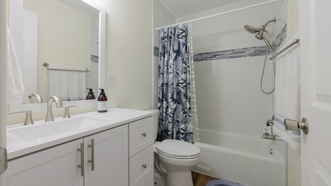 Photo of Bathroom in Park East