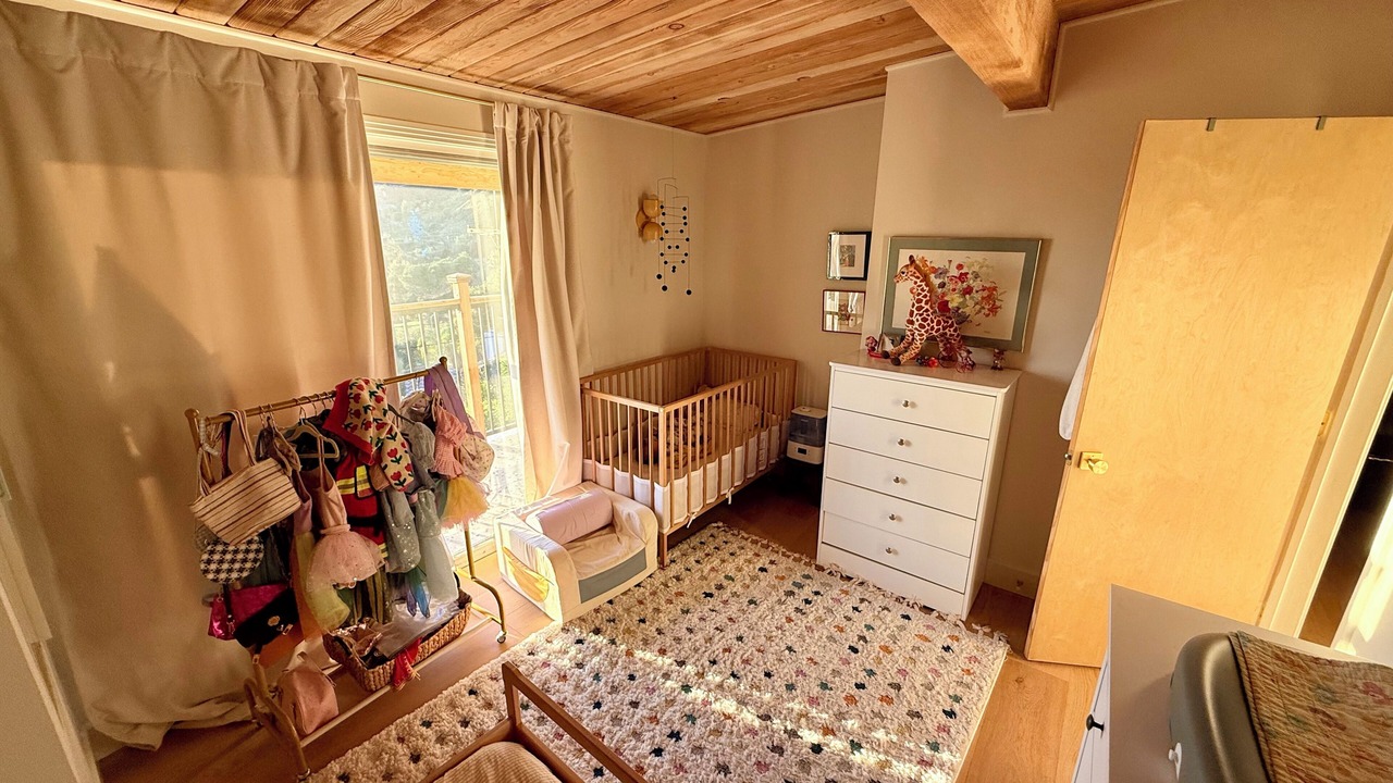 Photo of Bedroom in Chevy Chase