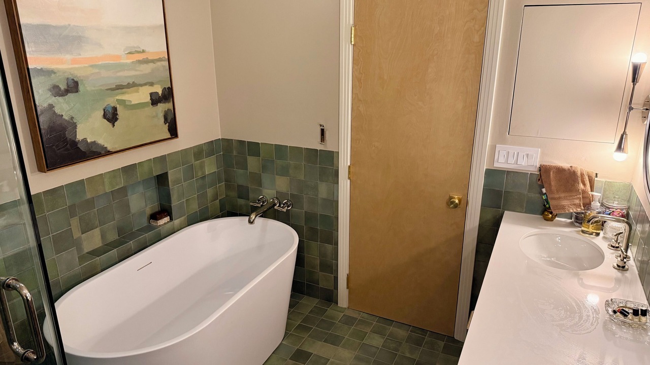 Photo of Bathroom in Chevy Chase