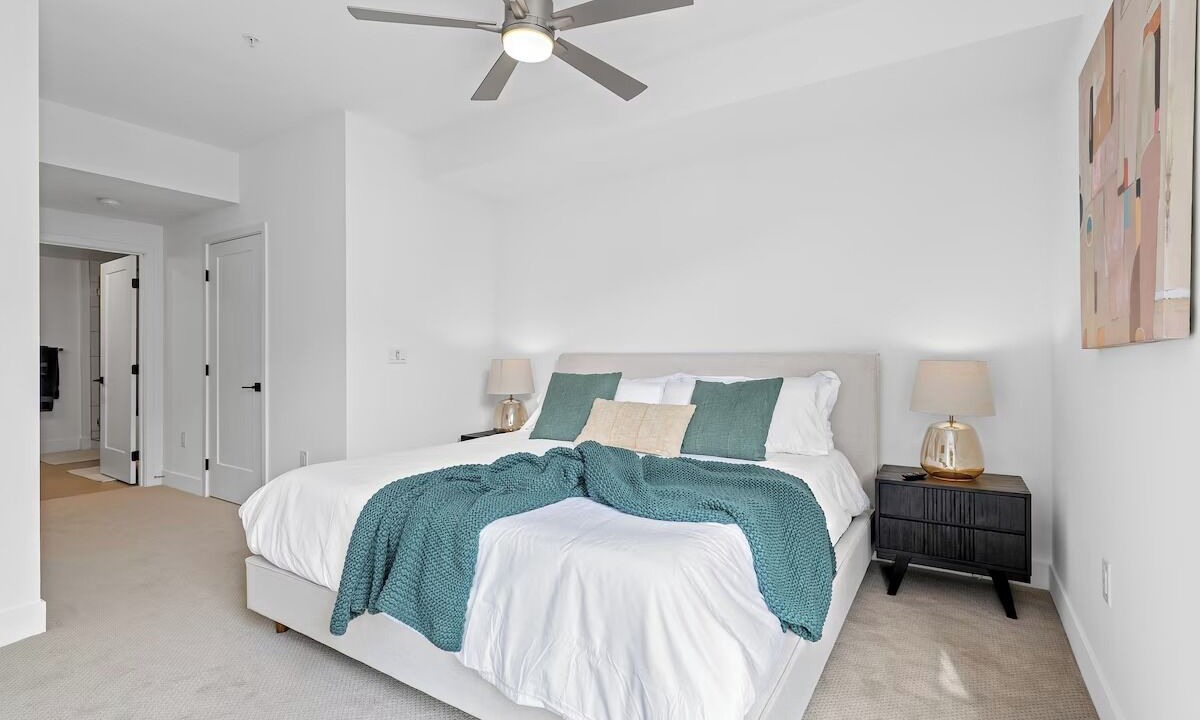 Photo of Bedroom in Marina Peninsula