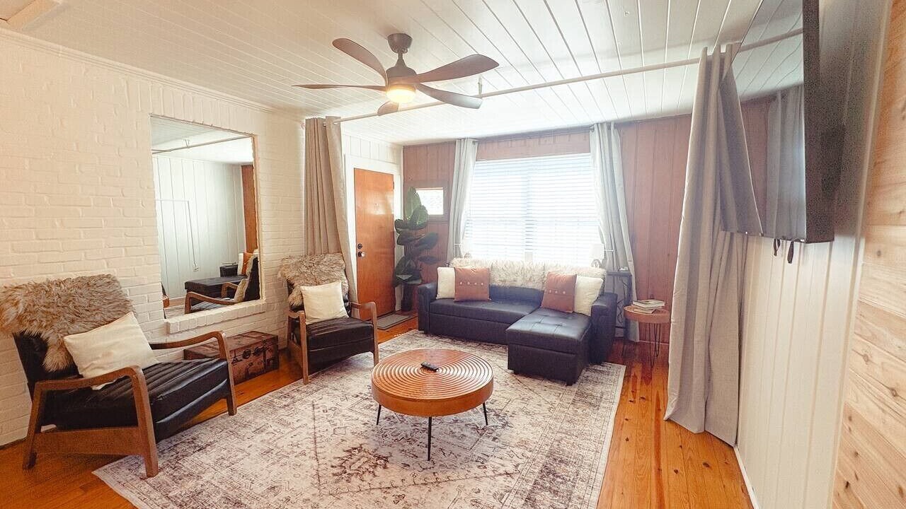 Photo of Livingroom in South Pensacola
