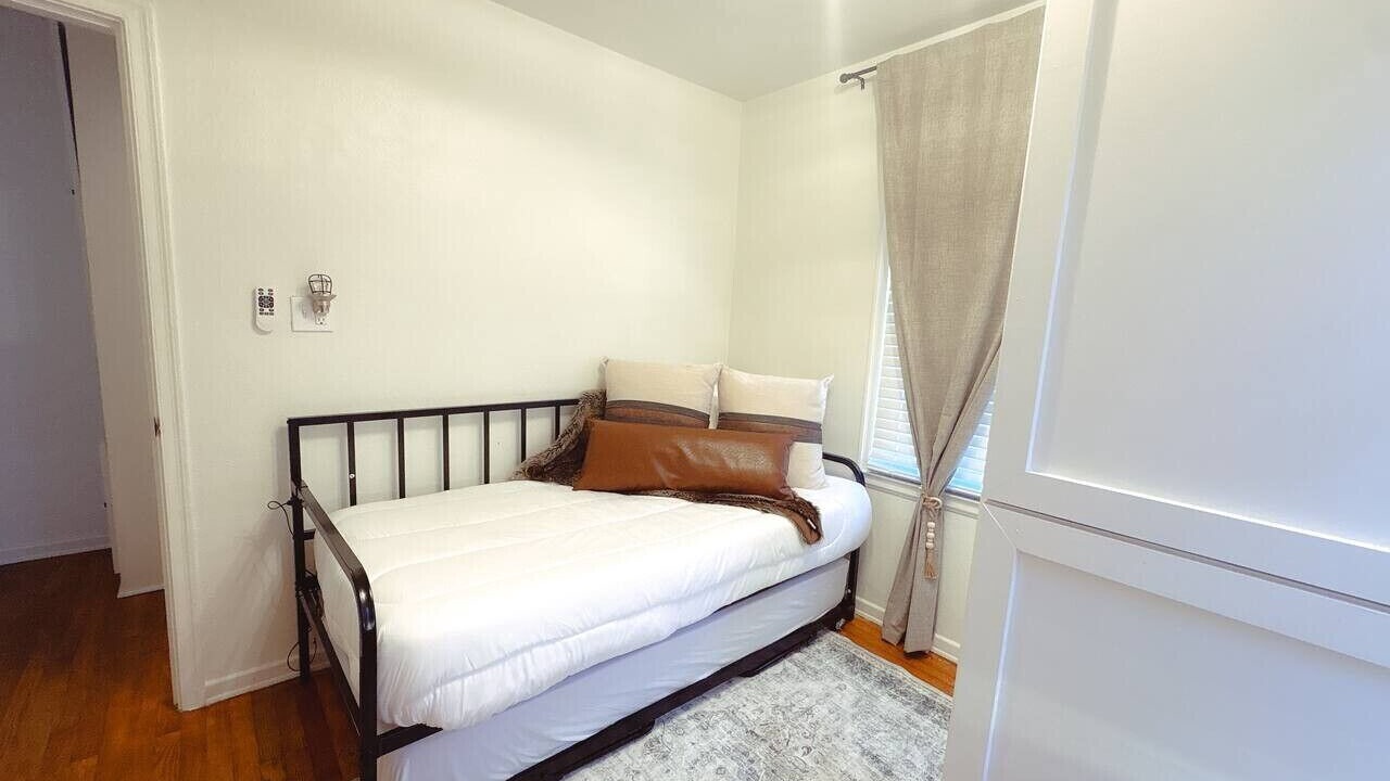 Photo of Bedroom in South Pensacola