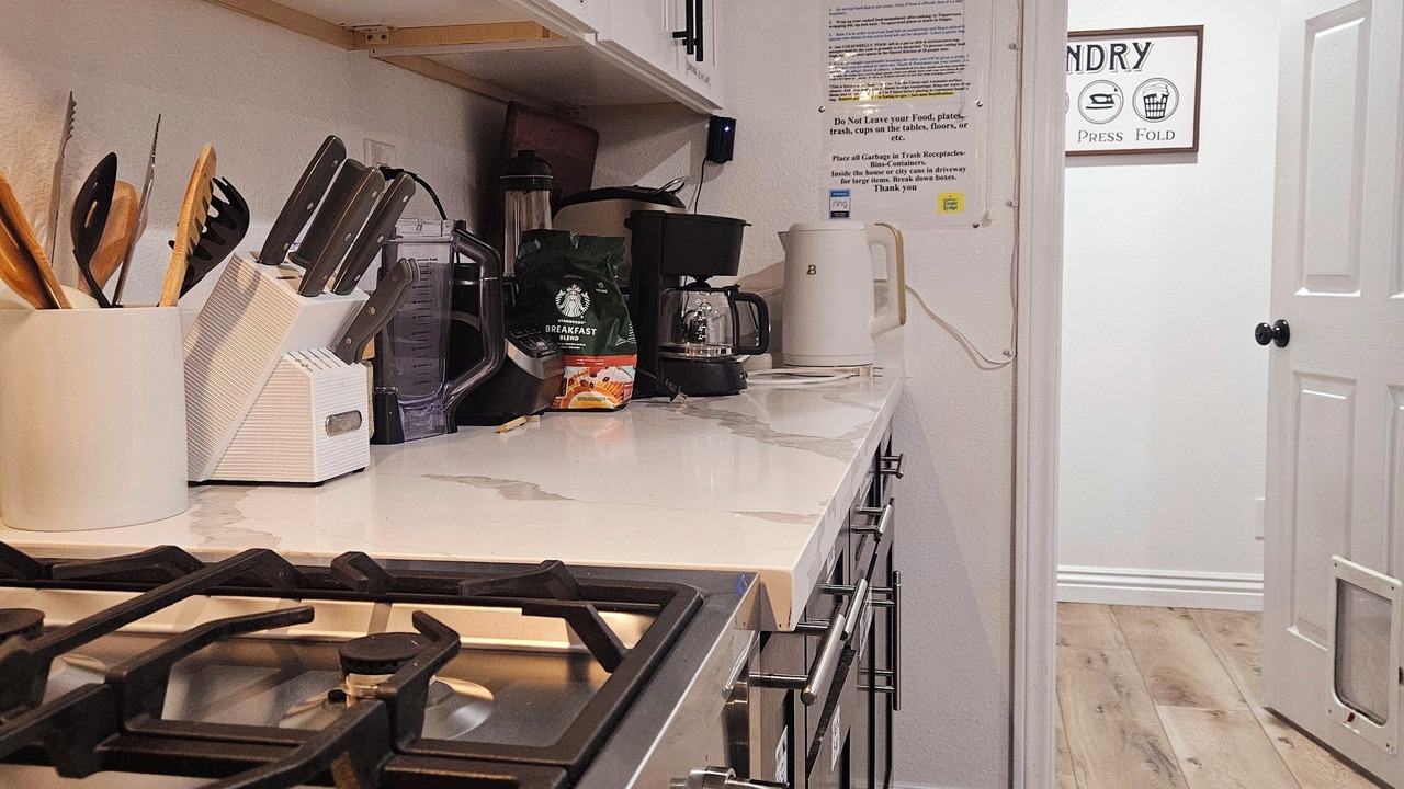 Photo of Kitchen in Valley Glen
