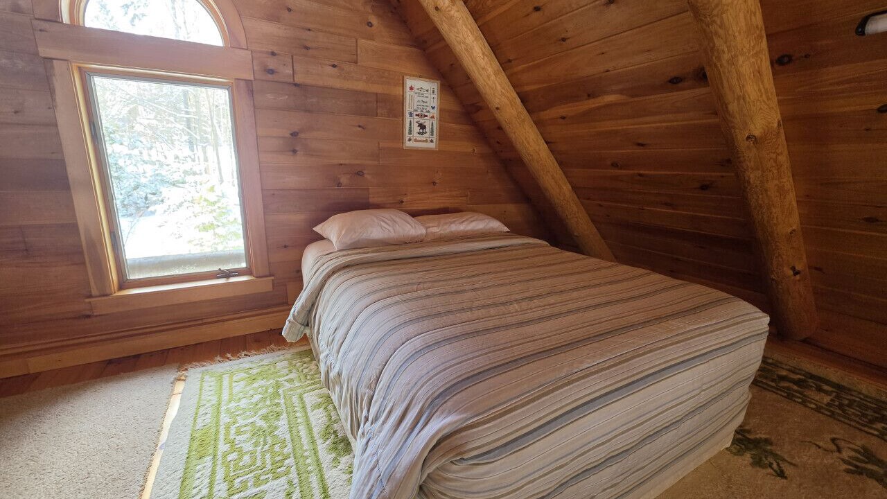 Photo of Bedroom in Greenville Junction