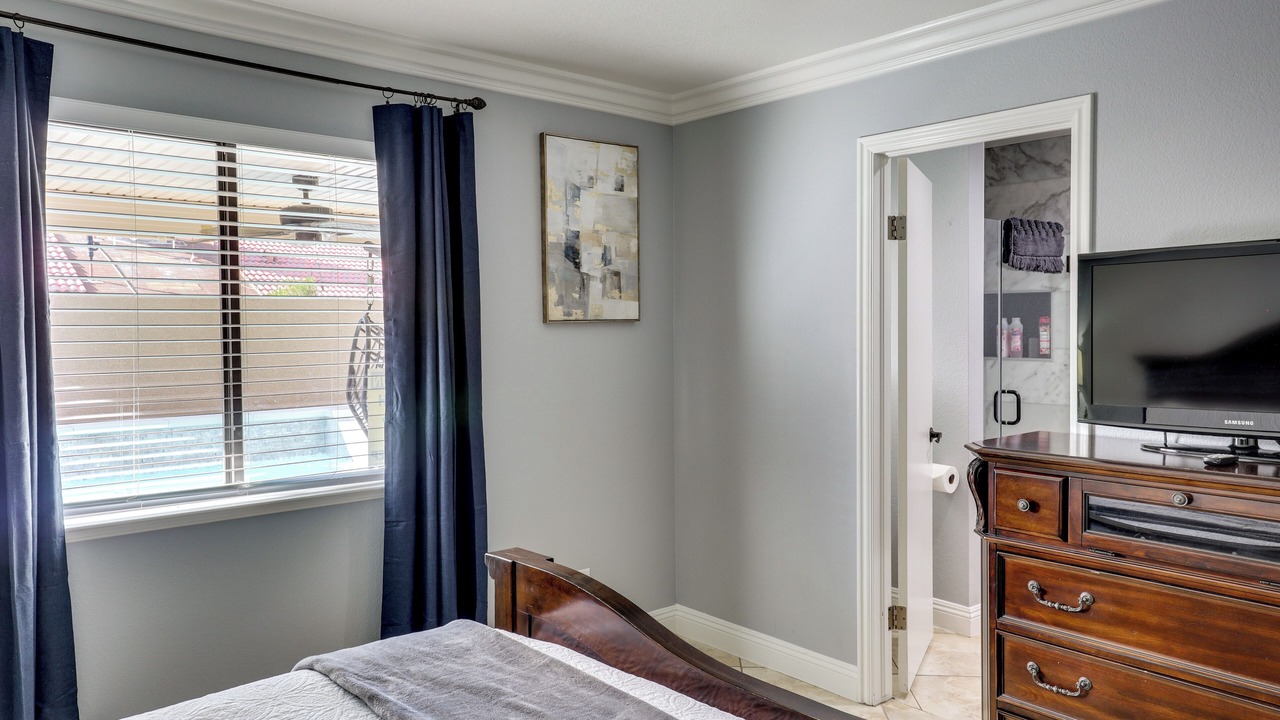 Photo of Bedroom in Sunrise Manor