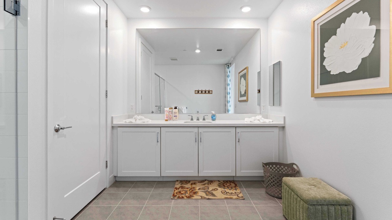 Photo of Bathroom in Airport Area