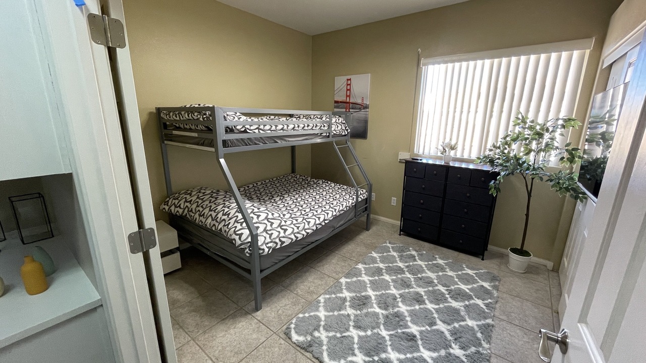 Photo of Bedroom in Silverado Ranch
