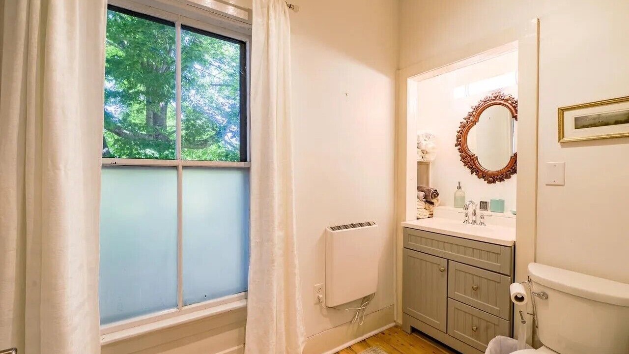 Photo of Bathroom in Friendship