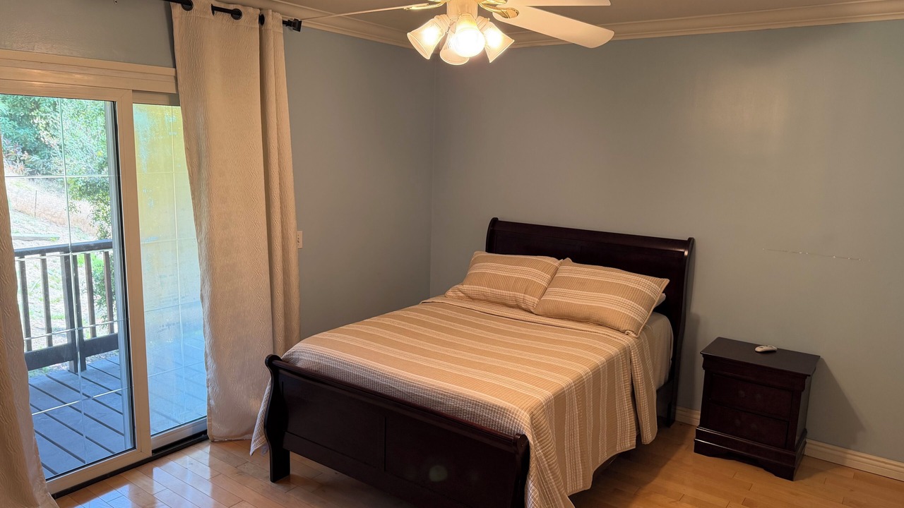 Photo of Bedroom in Rossmoyne