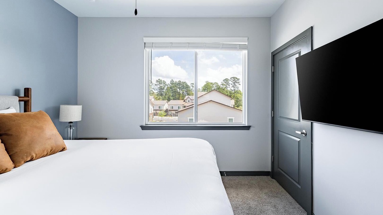 Photo of Bedroom in Northwest Pensacola