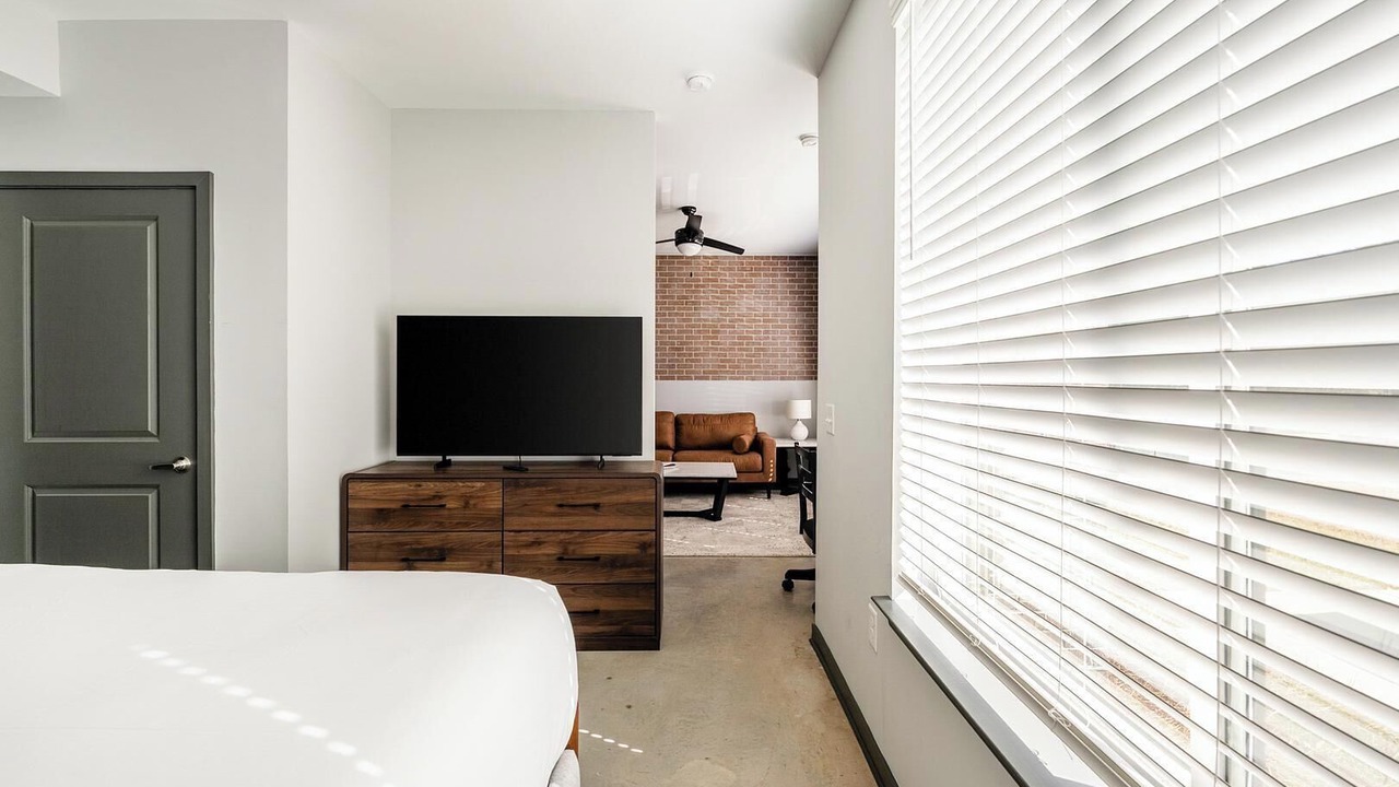 Photo of Bedroom in Northwest Pensacola
