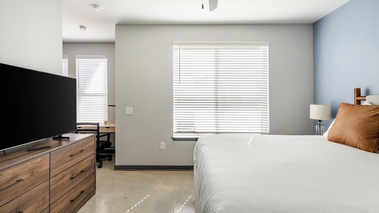 Photo of Bedroom in Northwest Pensacola