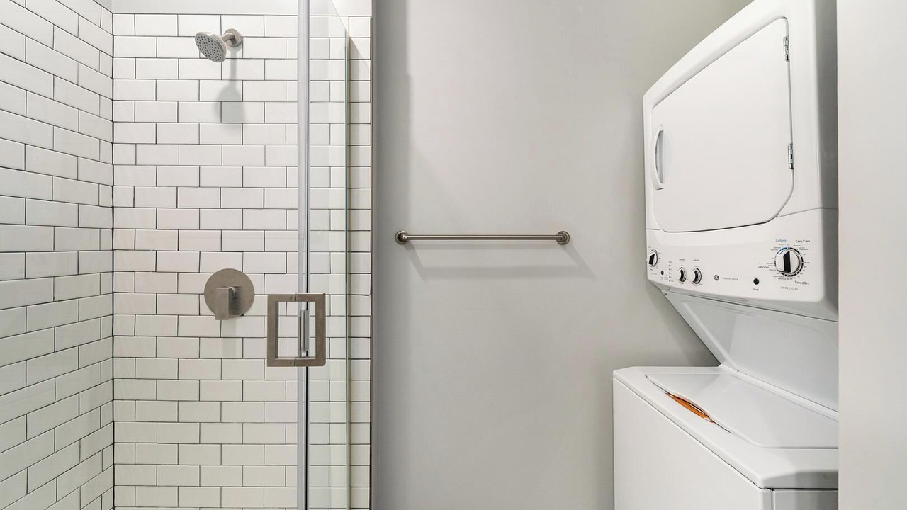 Photo of Bathroom in Northwest Pensacola