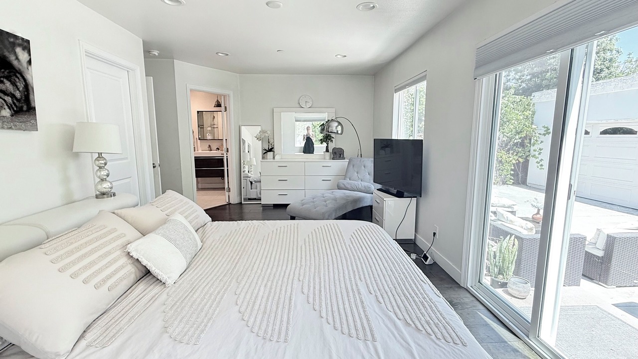 Photo of Bedroom in North Central